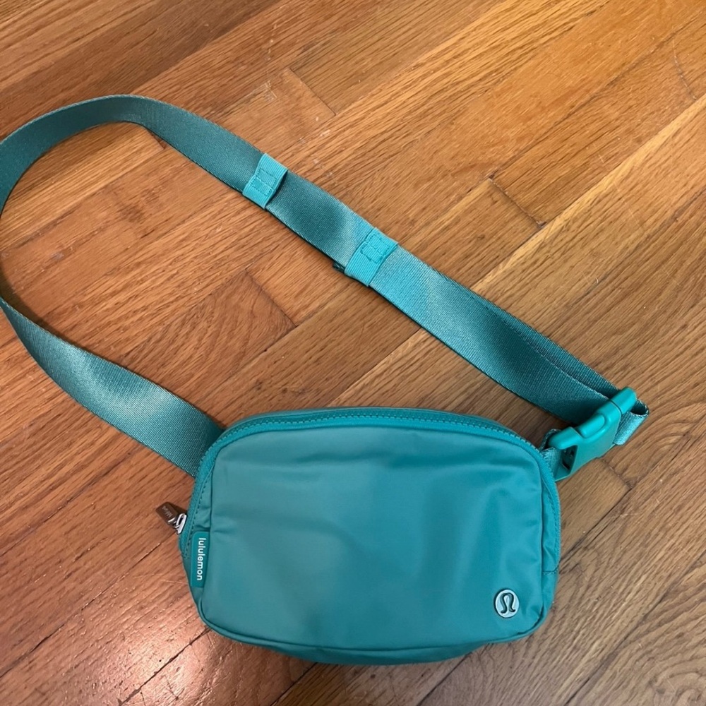 Lululemon Belt Bag